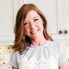 Karla Knutson's Instagram, Twitter & Facebook