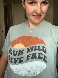 Crowned Free shirt with flower detail review