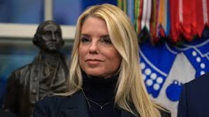 Former Attorney General Pam Bondi diagnosed with thyroid cancer, report says