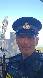 Join Darrell Fox and the National Ride of Hope cycling team at the Terry  Fox Memorial