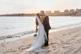 Barnard college, a women's college affiliated with columbia university, is located in new york city's manhattan borough. Meraki Weddings We Make A Day Define A Lifetime