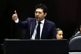 Programa sobre jóvenes continuará, dice Bolaños en Diputados