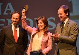A ministra ana mendes godinho garantiu que vai trabalhar para resolver o problema mas não se comprometeu com nenhuma data. Ana Mendes Godinho Secretaria De Estado Do Turismo 173 Bx Vinho Grandes Escolhas