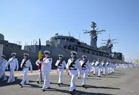 Ziua de 22 decembrie a adus cu sine trecerea totală a armatei de partea idealurilor revoluției, comandamentul marinei militare luând toate măsurile menite să ducă la victorie, în spiritul libertăților proclamate și susținute de noul regim al țării. Programul FestivitÄƒÈ›ilor De Ziua Marinei Realitatea De Tulcea