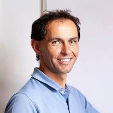 Stream episode Alan Knott-Craig Jr On Life After Mxit's Royal Fail (2016)  by African Tech Roundup podcast