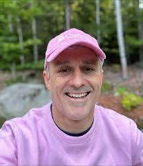 Dawn Gale's Instagram, Twitter & Facebook