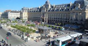 33 Raisons De Ne Surtout Pas Mettre Les Pieds A Rennes Rennes Voyage En France Visite France