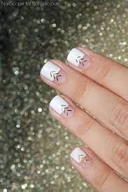 Accentuate your fit with the perfect drip! White And Gold Nails Sonailicious