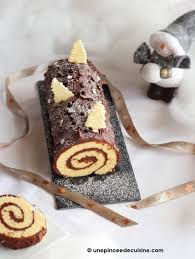 Buche De Noel Ganache Au Chocolat Recette Rapide Une Pincee De Cuisine Recette Ganache Au Chocolat Dessert Buche De Noel