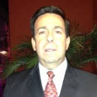 100+ perfiles de «Refugio Flores»