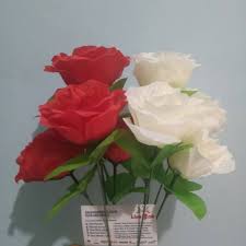 Bunga ros merah dan bunga. Bunga Mawar Merah Putih Pink Hijau Salem Tangkai Kuntum 5 Artificial Kain Untuk Dekorasi Dan Wedding Shopee Indonesia
