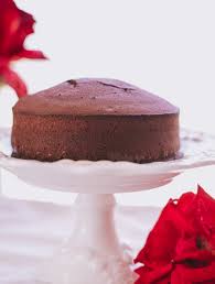 Work out how many calories, fat and carbohydrates are in your diet. Low Calorie Chocolate Cake