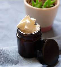 Chantilly Au Karite Corps Et Cheveux Ma Recette De Creme Vanillee Super Hydratante Recipe In 2020 Food Desserts Pudding