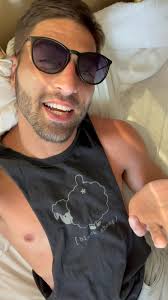 Getting my #beard in shape with a little #manscaping trim. Your thoughts  are showing!