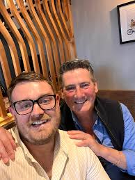 Mr Hadley has been in town 🎤