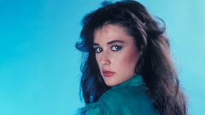 Morte de empresário amigo do Príncipe William ao engolir abelha desencadeia  'conspiração' e guerra por empresa de R$ 19 bi, revela mãe