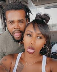 Simone Swift's Instagram, Twitter & Facebook