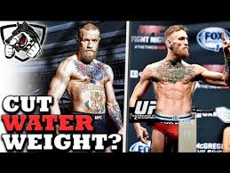 Like other sports, a ufc fighter needs to have proper nutrition. What S A Safe Amount Of Water Weight To Cut For Fighters Youtube