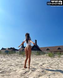 Lily Chee Sexy And Topless Photos Collection - AZNude