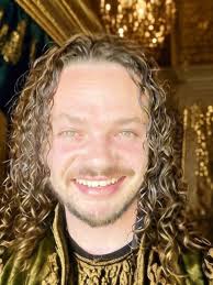 Happy Winter Solstice to you all. I love and deeply appreciate you all so  much! Thank you for your continued support and encouragement. I wouldn't  have this platform without you. . Happy