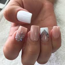 Los diseños de uñas geniales pueden ser una de tus opciones para cambiarte en diferentes estilos. Disenos De Gelish En Unas Cortas Novocom Top