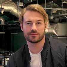 Jonathan Beard (@jonathansbeard) · Los Angeles, CA