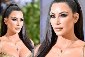 Kim kardashian finally stepped out at the met gala, wearing a stunning gold versace dress with cross detailing. Met Gala 2018 Kim Kardashian West Wears Lilly Ghalichi Lashes Style Living