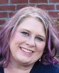 Amy Rager's Instagram, Twitter & Facebook