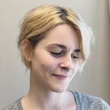 Look at Sarah's new razored pixie ✨ • • • • • • • • • #beforeandafter  #pixiecut #texture #razorcut #unite #napahairstylist #larougesalon  #larougenapa #unitehair #napavalleyhairstylist #napavalleyhair #napa  #napavalley #letmeplaywithyourhair ...