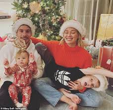 Hilary duff talks reward of caring for her kids when they're sick. Hilary Duff Reunites With Kids After Being Exposed To Covid 19 Manila Bulletin