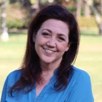 Tara Fournier's Instagram, Twitter & Facebook