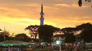 7,228 likes · 18 talking about this · 231 were here. Suasana Alun Alun Kota Cilacap Di Malam Hari Cilacap Klik