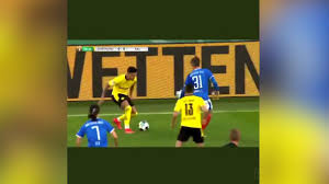 Link para ver famalicão vs benfica em directo livestream. Borussia Dortmund Jaden Sancho Destroys Defender As Com