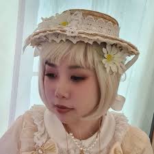 Lai Ling Ling 🇧🇳 (@lingbutbling) • Instagram photos and videos