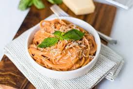 I love this kind of pasta. Creamy Pasta And Tomato Sauce Recipe