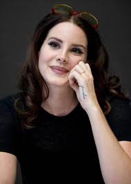 Lana del Rey beautiful