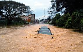 Misi kemanusiaan bencana banjir di pantai tim. Banjir Semakin Buruk Mangsa Cecah Lebih 100 000 Orang Mynewshub