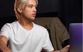 He was portrayed by franky g. Who Is Elijah Hendrix Wahlberg His Career Family Relationship
