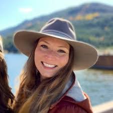 Alana Miller's Instagram, Twitter & Facebook