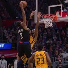 Jun 14, 2021 · kawhi leonard of the los angeles clippers threw down the dunk of the nba playoffs so far on monday night in game 4 at staples center against the utah jazz. Kawhi Leonard Dunked Derrick Favors Through The Rim In Nba Playoffs Sbnation Com