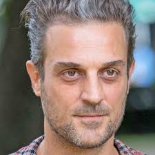 Watch Beautiful People (2014) Full Movie Free Online