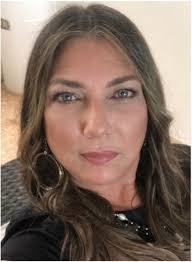 Janette Becerra's Instagram, Twitter & Facebook