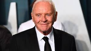 Pilote d'avion et d'hélicoptère, l'acteur Harrison Ford s'est écrasé à deux  reprises, révèle une nouvelle biographie non autorisée