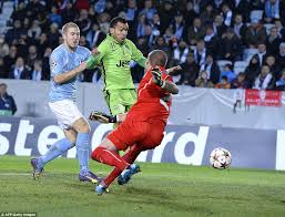 Get updates on the latest international soccer news and enjoy our posts, videos and analysis on marca english, your reference on international soccer. Malmo 0 2 Juventus Carlos Tevez And Fernando Llorente Score In Away Win To Eliminate Swedes From The Champions League Daily Mail Online