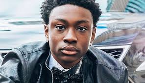 Epic Senior Pictures in Detroit