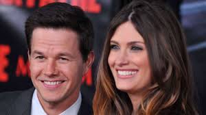 Der schauspieler und das model waren zuvor schon acht jahre lang ein paar und haben vier gemeinsame kinder. Mark Wahlberg Heiratet Mutter Seiner Drei Kinder Stars