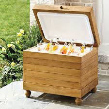The ice chest is a type of chest that can be found in snow biomes. Teak Ice Chest