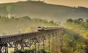 Maybe you would like to learn more about one of these? Gambar Pemandangan Kereta Api