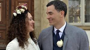 „der mann ist lyrisch, die frau episch, die ehe aber ist nicht selten. Heiraten In Der Corona Krise Wir Begleiten Ein Paar Erlangen Forchheim Nordbayern