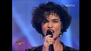 None verse em mississippi in the middle of a dry spell em jimmy rodgers on the victrola up high em mama's d. Alannah Myles Black Velvet Youtube